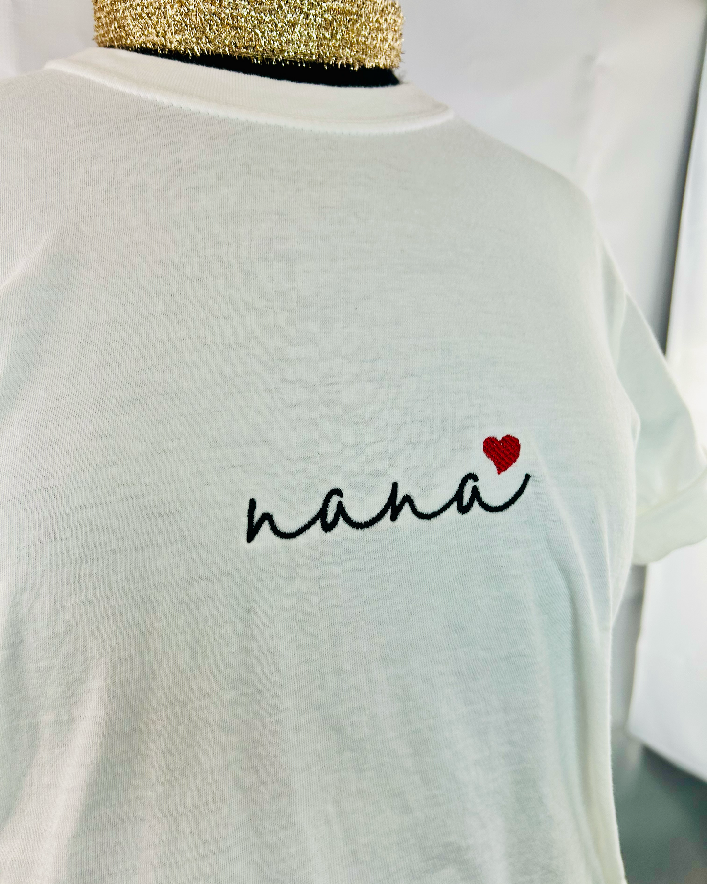 Nana T-Shirt with Heart – A Sweet Gift for Grandma