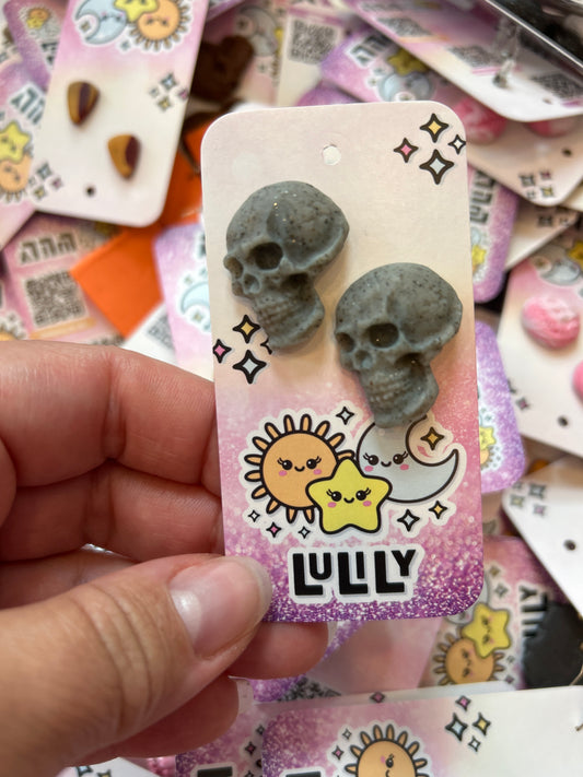 Grey Speckled Skull Stud Earrings