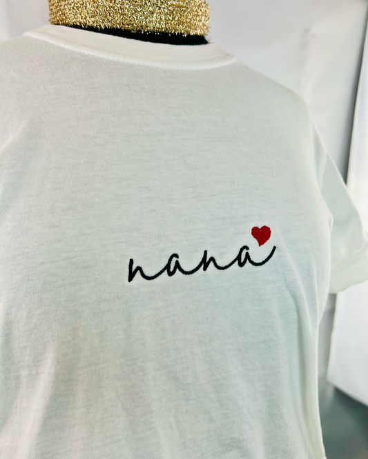 Nana T-Shirt with Heart – A Sweet Gift for Grandma